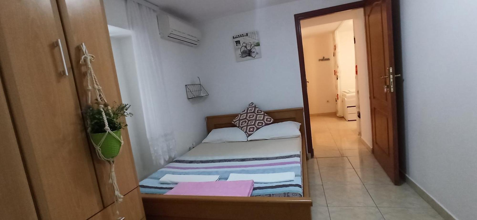 Stone Beach Apartments Pržno Екстериор снимка